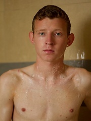 Barely 18yo twink Dallas begins to arouse himself in the shower